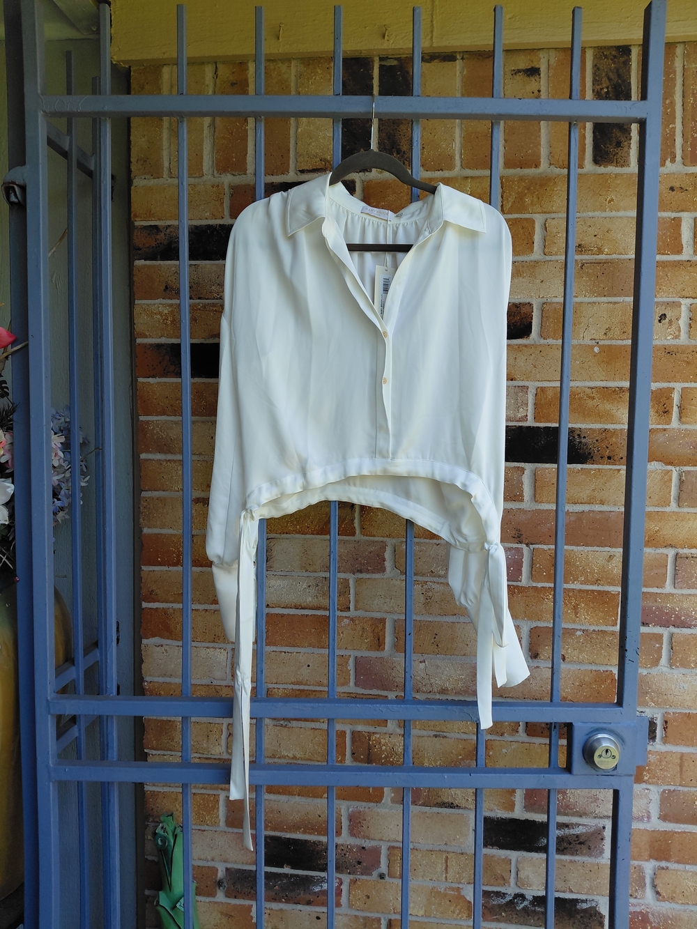 Ramy Brook Cream Tie-Hem Button Down Shirt#(D2)